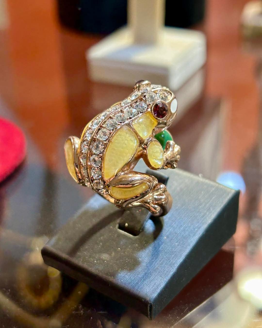 Anello Estrò Restrò