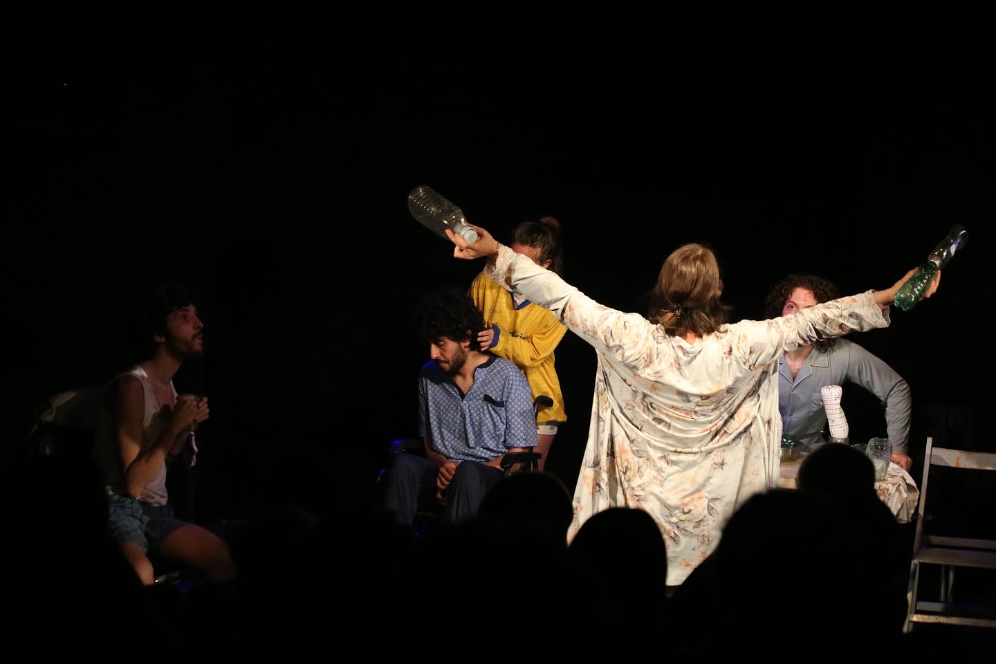 cs.Tserra.Inquilini.Foto01