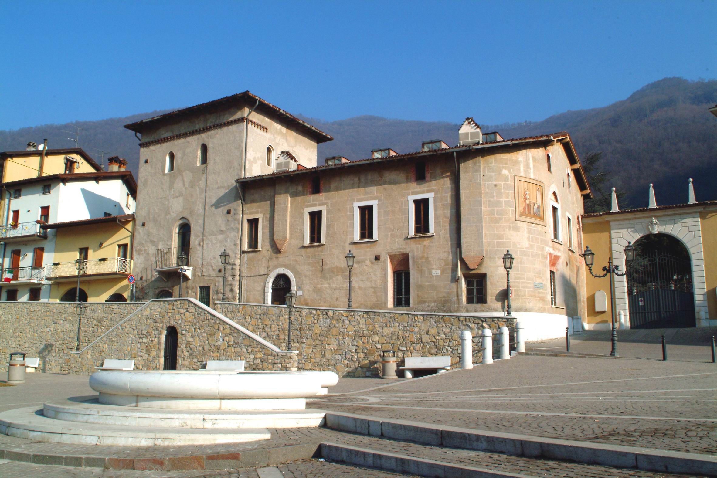 foto palazzo avogadro